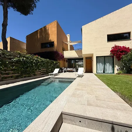 Tarracohomes, Town House La Mora