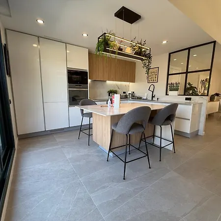 Tarracohomes, Town House La Mora *